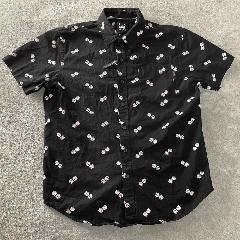 WXYZ Mens M FITS SMALL Casual Button Up Shirt DICE All Over Print Black
